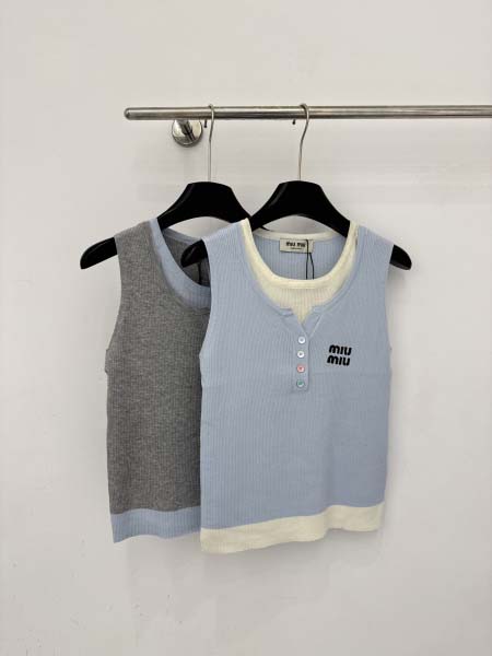 2026年3月9日入荷早春新作MIUMIU女性用ファッション...