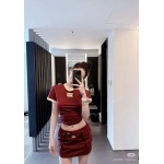 2026年3月9日入荷早春新作MiuMiu セット 女性用ファッション/誕生日プレゼント/贈り物 can工場