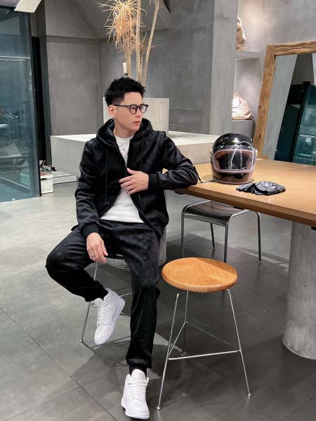 2026年3月23日入荷新作Louis Vuittonスーツ...