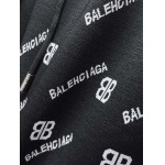 2026年3月25日入荷新作BALENCIAGA半ズボン 超厳選★高級品/誕生日プレゼント/OM工場