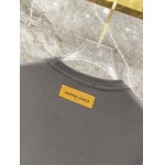 2026年3月25日入荷新作Louis Vuitton半袖 tシャツ 超厳選★高級品/誕生日プレゼント/OM工場