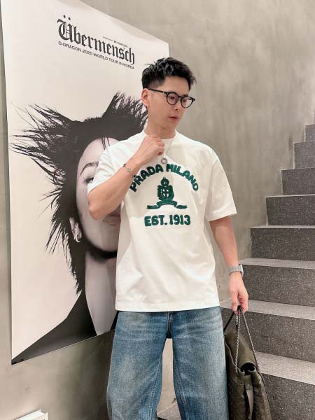 2026年3月28日入荷新作Prada半袖Tシャツ春夏高品質...