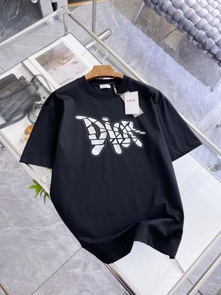 2026年3月30日入荷新作Dior半袖Tシャツ春夏高品質超...