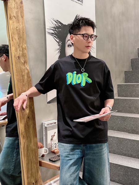 2026年3月30日入荷新作Dior半袖Tシャツ春夏高品質超...