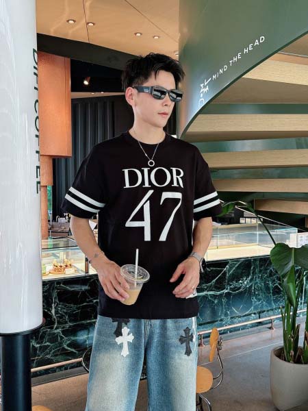 2026年3月31日入荷新作Dior半袖Tシャツ春夏高品質超...