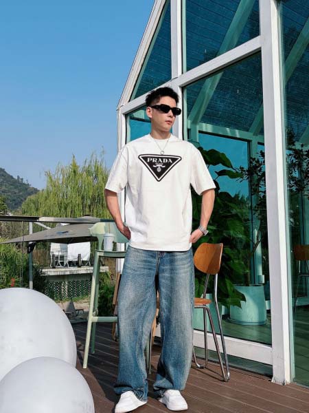 2026年3月31日入荷新作Prada半袖Tシャツ春夏高品質...