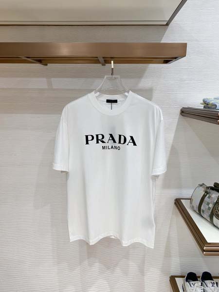 2026年3月31日入荷新作Prada半袖Tシャツ春夏高品質...