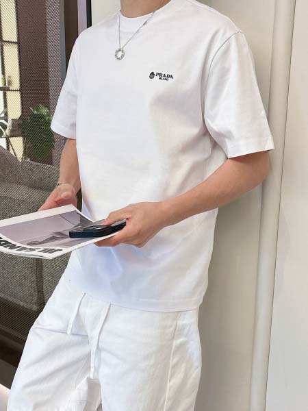2026年3月31日入荷新作Prada半袖Tシャツ春夏高品質...