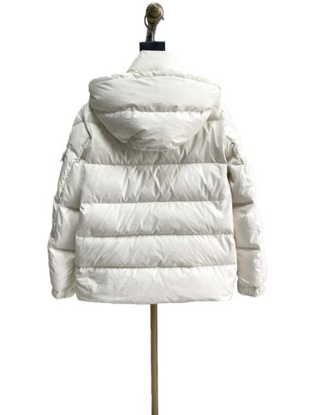 2026年4月1日入荷新作Monclerダウンジャケット高級品/SP工場0 1 2