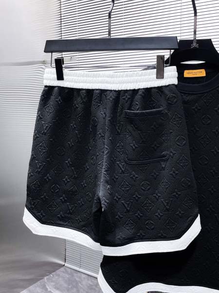 2026年4月3日入荷Louis Vuitton春夏新作短袖上下新作商品S-XXXL/JX工場