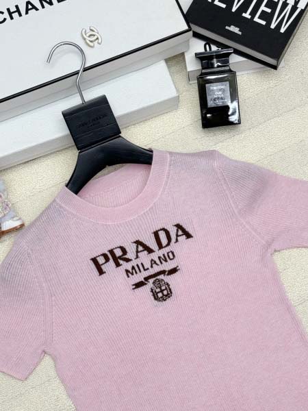 2026年4月4日入荷春夏新作Prada 高級品復刻 女性服 KL工場