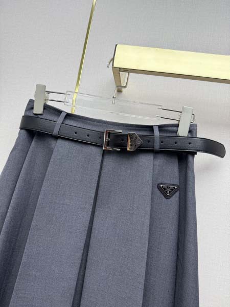 2026年4月4日入荷春夏新作Prada 高級品復刻 女性服 KL工場