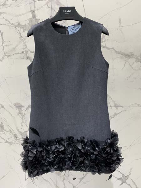 2026年4月4日入荷春夏新作Prada 高級品復刻 女性服 KL工場