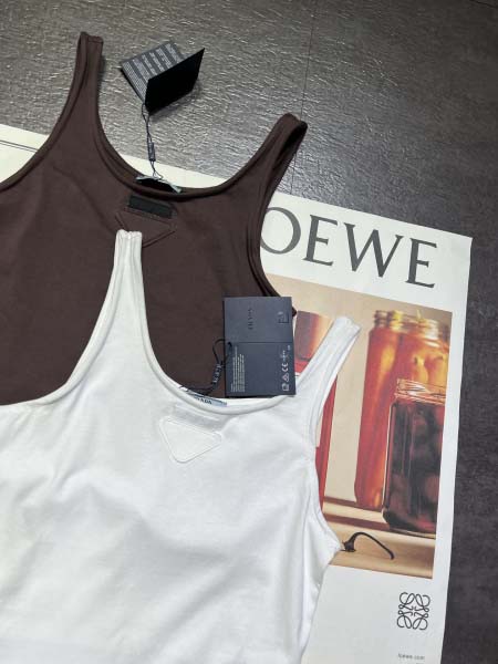 2026年4月4日入荷春夏新作Prada 高級品復刻 女性服 KL工場