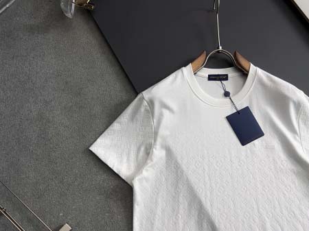 2026年4月7日入荷春夏新作Louis Vuittontシャツ高級なプレゼント/誕生日プレゼント/高品質/メンツ/記念品/ wenzhou工場