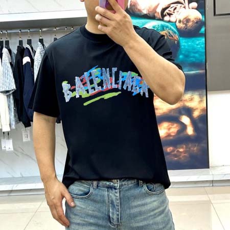 2026年4月22日新作BALENCIAGA半袖 tシャツ高品質/誕生日プレゼント/FF工場