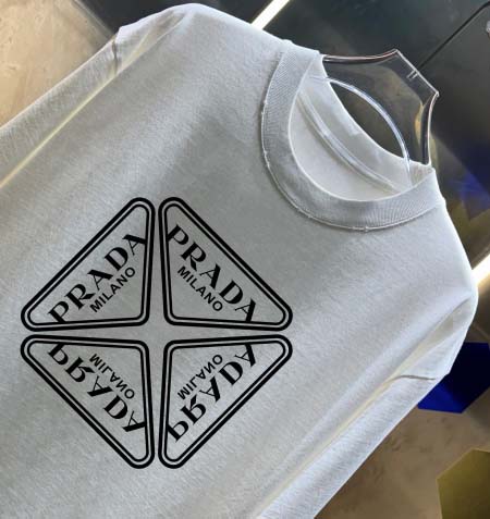 2026年4月23日春夏新作Prada半袖 tシャツ高品質/誕生日プレゼント/FF工場