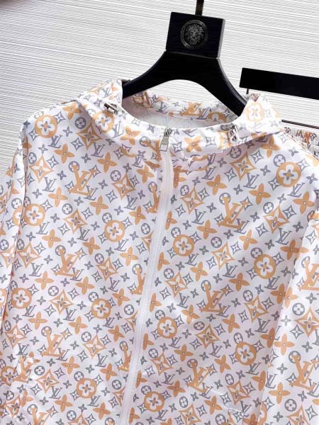 2026年4月24日新作Louis Vuitton日焼け止め服セット上下春夏人気商品M-3XL/TY工場