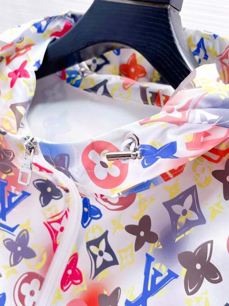 2026年4月24日新作Louis Vuitton日焼け止め服セット上下春夏人気商品M-3XL/TY工場