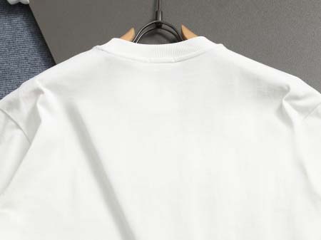 2026年4月27日春夏新作Burberry半袖 tシャツ激安高品質/誕生日プレゼント/FF工場