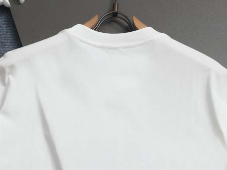 2026年4月27日春夏新作Burberry半袖 tシャツ激安高品質/誕生日プレゼント/FF工場