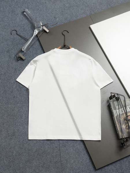 2026年4月27日春夏新作Burberry半袖 tシャツ激安高品質/誕生日プレゼント/FF工場