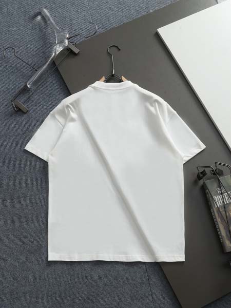 2026年4月27日春夏新作Burberry半袖 tシャツ激安高品質/誕生日プレゼント/FF工場