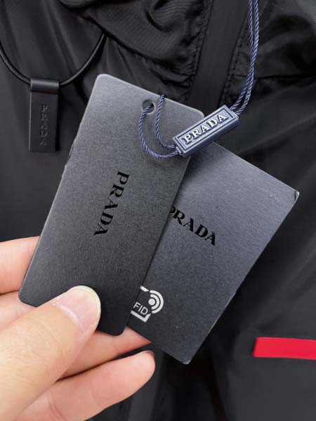 2026年4月27日春夏新作Pradaジャケット激安高品質/誕生日プレゼント/FF工場