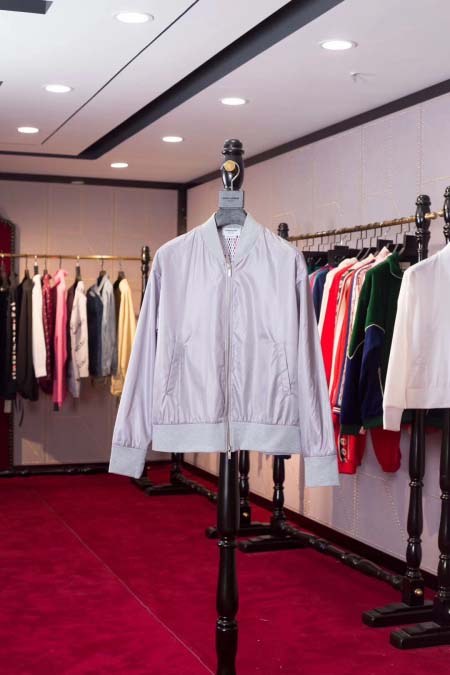 2026年4月1日入荷新作Thom Browneジャケット高...