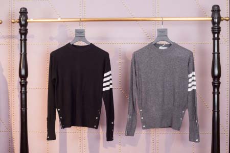 2026年4月1日入荷新作Thom Browneカーディガン...