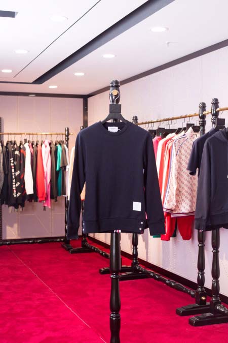 2026年4月2日入荷新作Thom Browneパーカー高級...