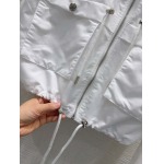 2026年4月4日入荷春夏新作Prada 高級品復刻 女性服 KL工場