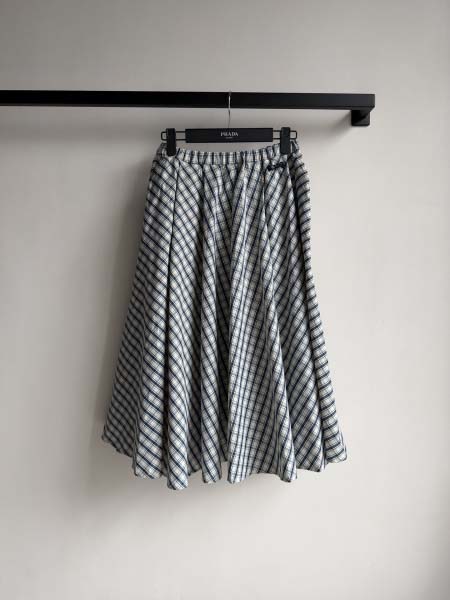 2026年4月4日入荷春夏新作Prada 高級品復刻 女性服...