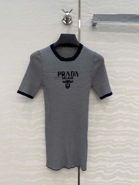 2026年4月4日入荷春夏新作Prada 高級品復刻 女性服...