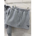 2026年4月4日入荷春夏新作Prada 高級品復刻 女性服 KL工場