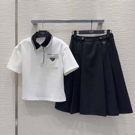 2026年4月4日入荷春夏新作Pradaセット 上下 高級品...