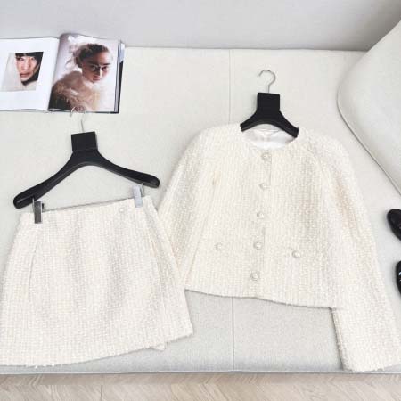 2026年4月4日入荷春夏新作Chanel セット高級品復刻...