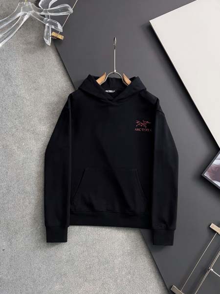 2026年4月7日入荷春夏新作ARCTERYXスウェット 高...