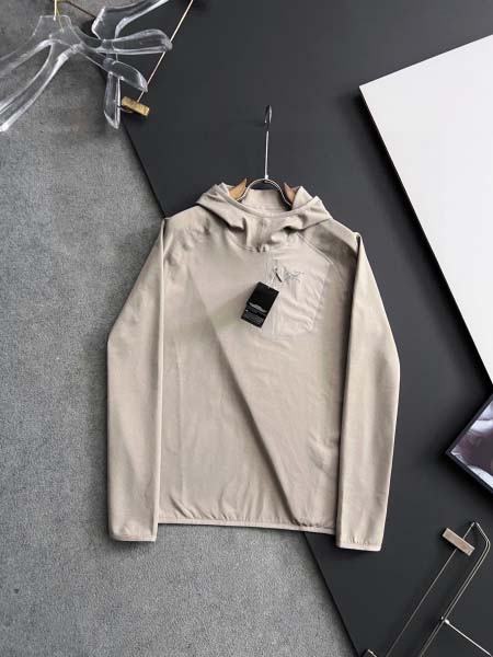 2026年4月7日入荷春夏新作ARCTERYXスウェット 高...