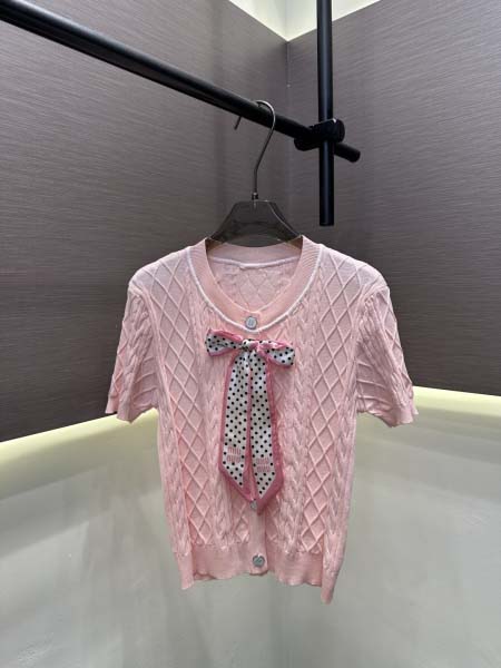 2026年4月9日入荷早春新作Miumiu女性用ファッション...