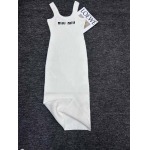 2026年4月9日入荷早春新作Miumiu女性用ファッション/誕生日プレゼント/贈り物 can工場