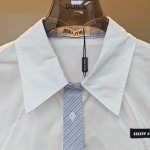 2026年4月9日入荷早春新作Miumiu女性用ファッション/誕生日プレゼント/贈り物 can工場