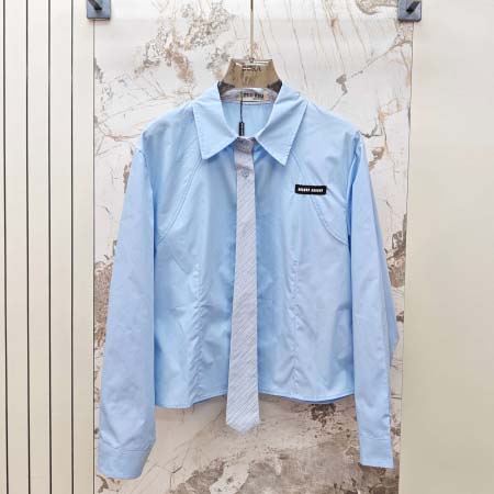 2026年4月9日入荷早春新作Miumiu女性用ファッション...