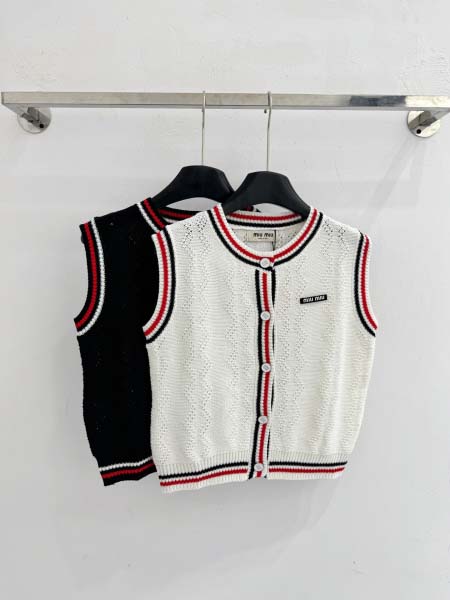 2026年4月9日入荷早春新作Miumiu女性用ファッション...