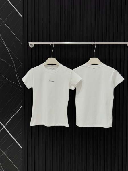 2026年4月9日入荷早春新作Miumiu女性用ファッション...