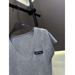 2026年4月9日入荷早春新作Miumiu女性用ファッション/誕生日プレゼント/贈り物 can工場