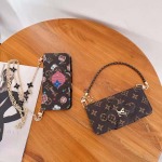 2026年4月10日入荷新作Louis VuittonIphoneケース全機種対応携帯ファッション/誕生日プレゼント/贈り物