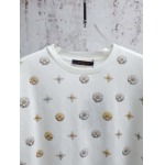 2026年4月18日新作LOUIS VUITTON半袖 tシャツ高品質/誕生日プレゼント/FF工場