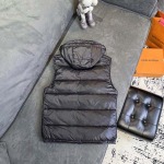 2026年4月18日新作Monclerタンクトップ高品質/誕生日プレゼント/FF工場