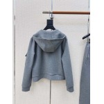 2026年4月20日入荷春夏新作Moncler セット高級品復刻 女性服 KL工場